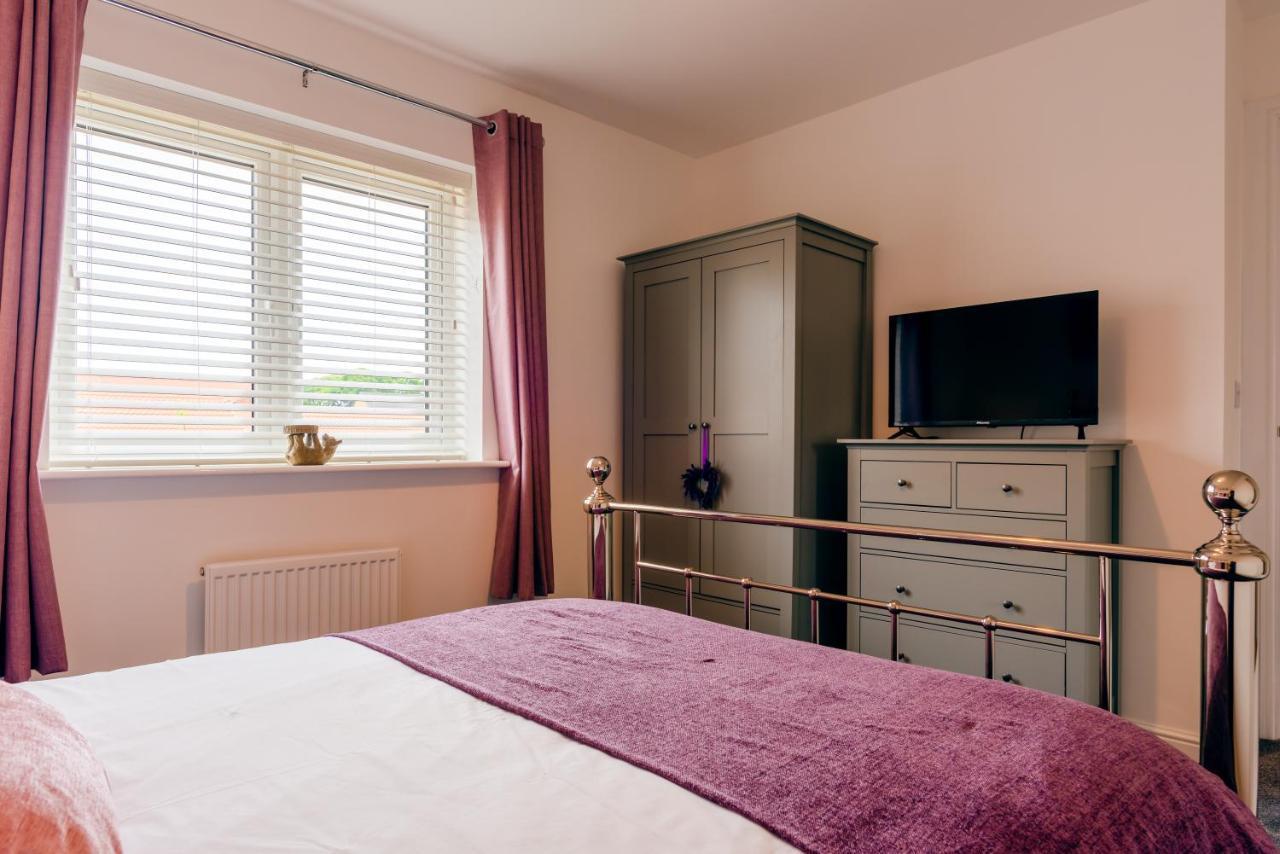 Villa Oakley - Large, Elegant, Dog Friendly & Parking Whitby Exterior foto